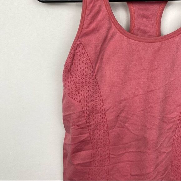 Forever 21 athletic tank - Picture 2 of 6